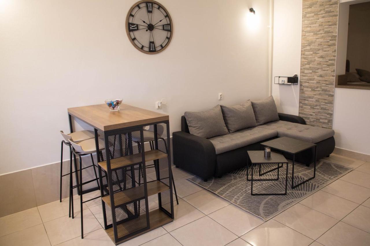 Studio Apartman Suburban Visnjevac Ngoại thất bức ảnh